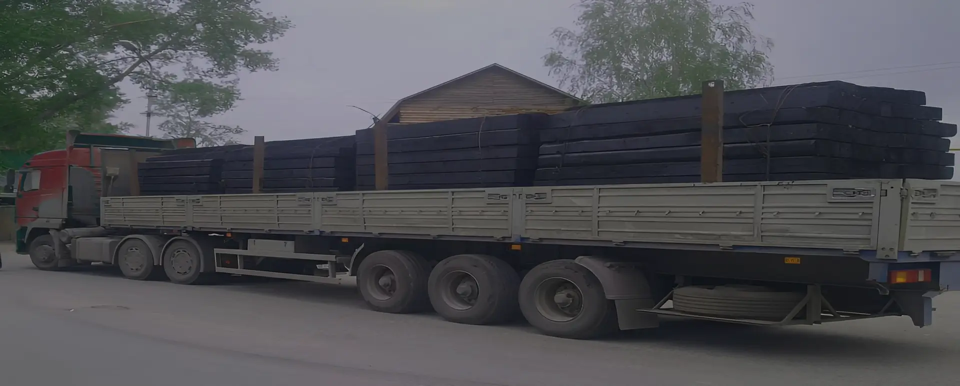 Сервис от транспортной компании по доставке шпал по России из Соликамска автотранспортом